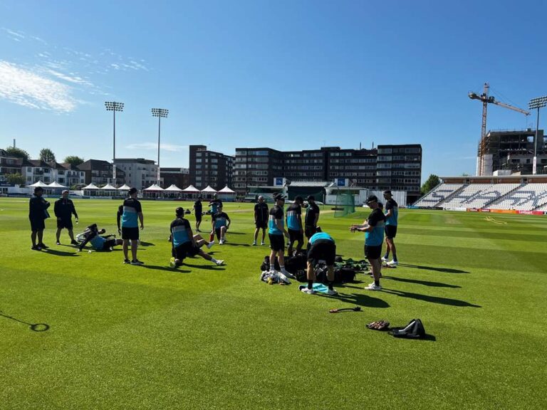 Three New Zealand players test Covid-19 positive ahead of Test series vs England