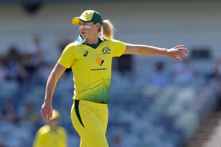Big Upset: Ellyse Perry nursing stress fracture, may only bat at Commonwealth Games 2022 6 Big Upset: Ellyse Perry nursing stress fracture, may only bat at Commonwealth Games 2022