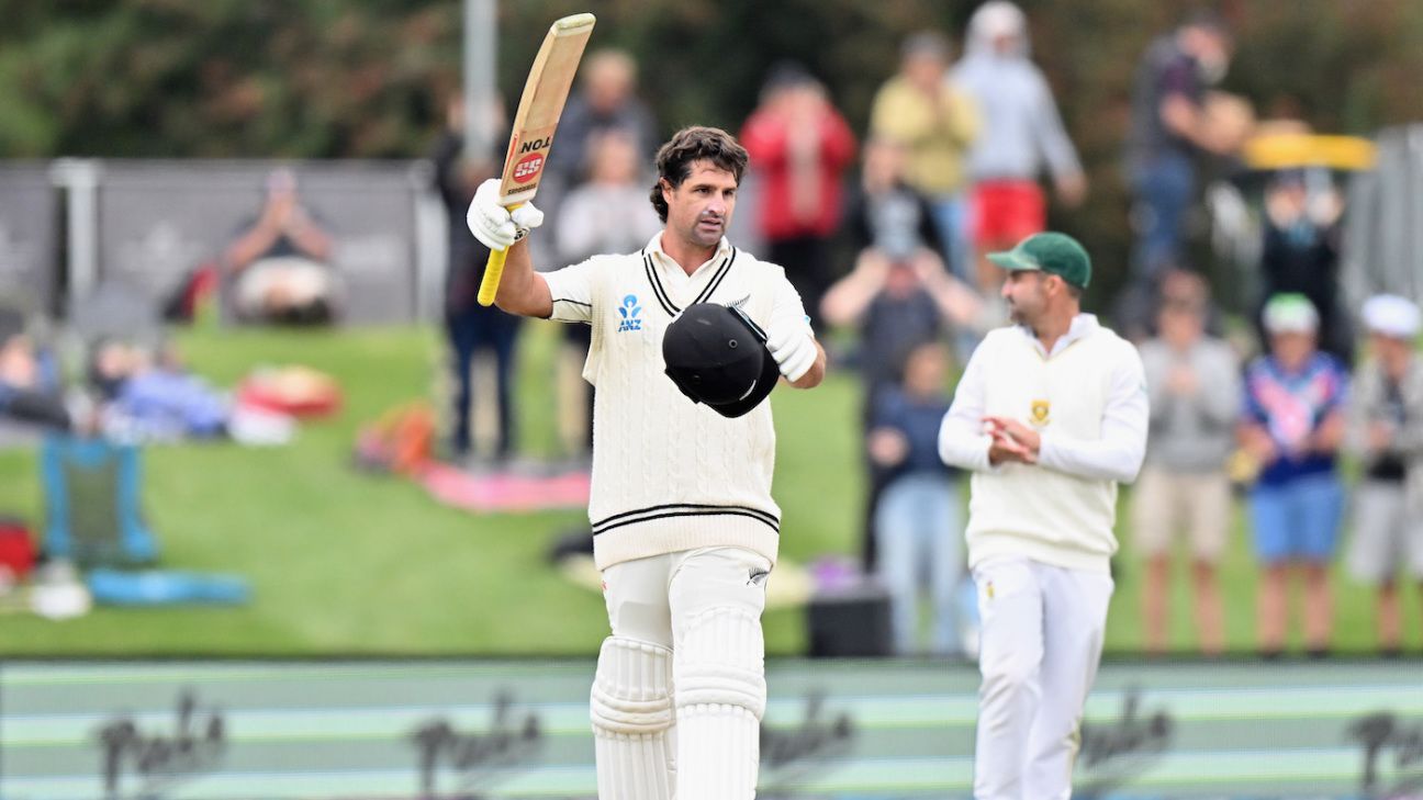 Colin de Grandhomme retires from international cricket