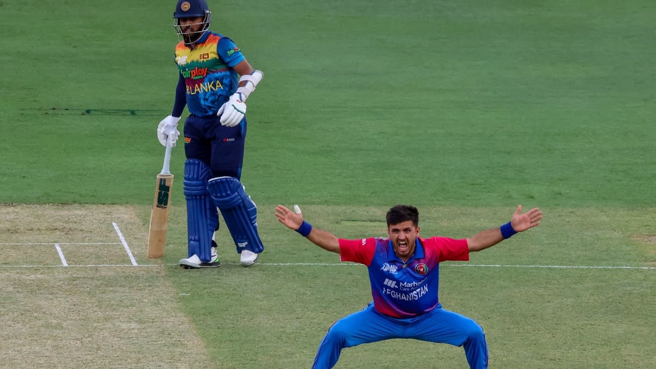 Farooqi and spinners set up Afghanistan's rout of Sri Lanka