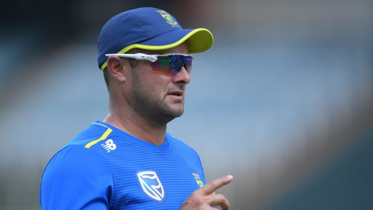 Boucher frontrunner to take over from Jayawardene as Mumbai Indians head coach