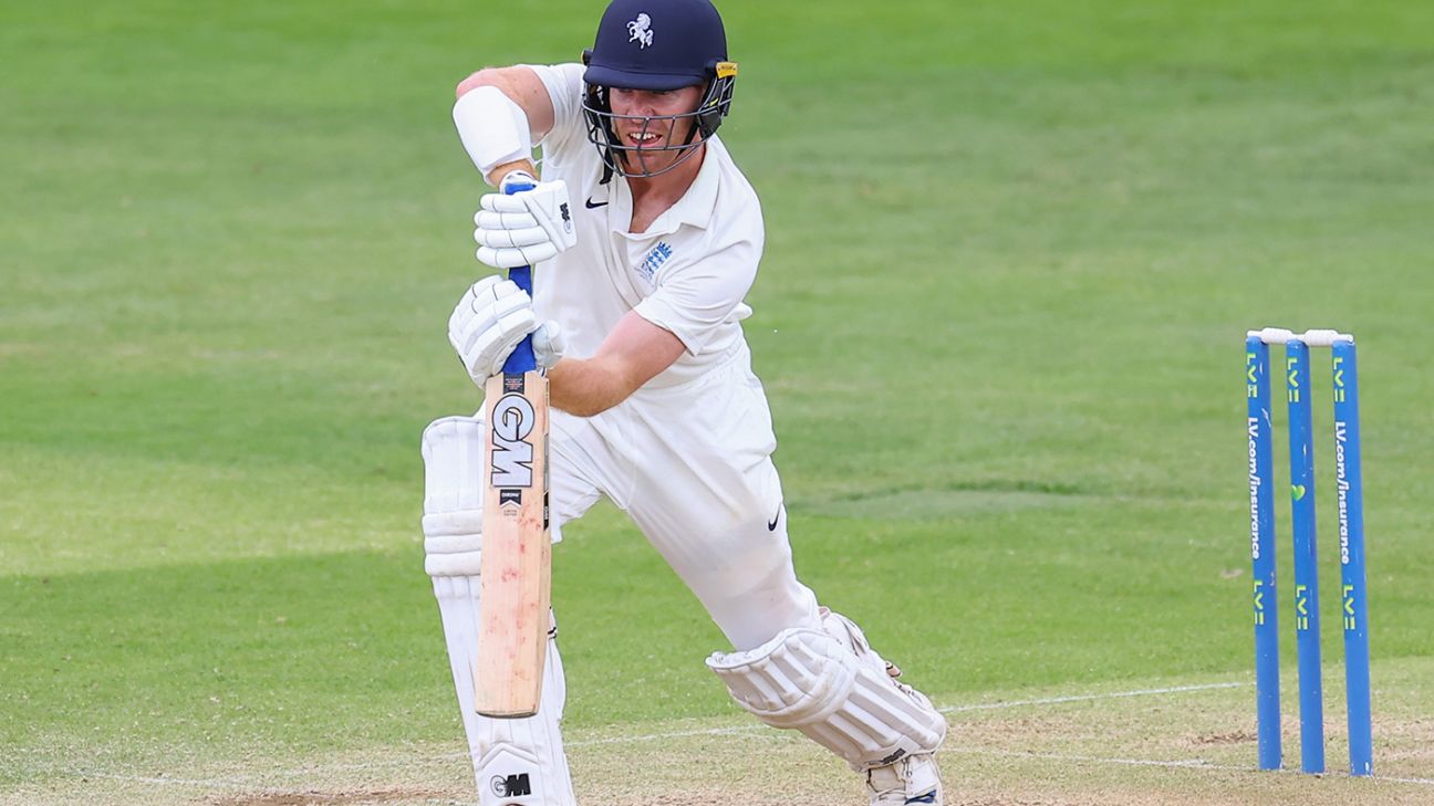 Hampshire routed for 57 as title hopes fade on crazy 23-wicket day