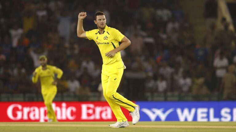 Hazlewood expects Australian World Cup conditions to give bowlers a chance