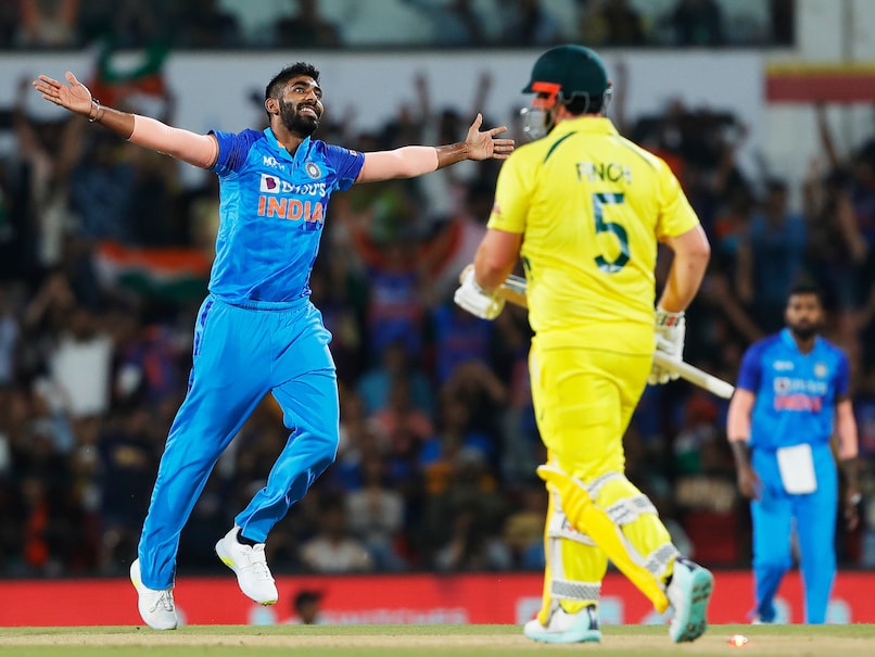 IND vs AUS, 2nd T20I: Jasprit Bumrah Shows Why India Missed Him With Jaffa To Castle Aaron Finch. Watch | Cricket News