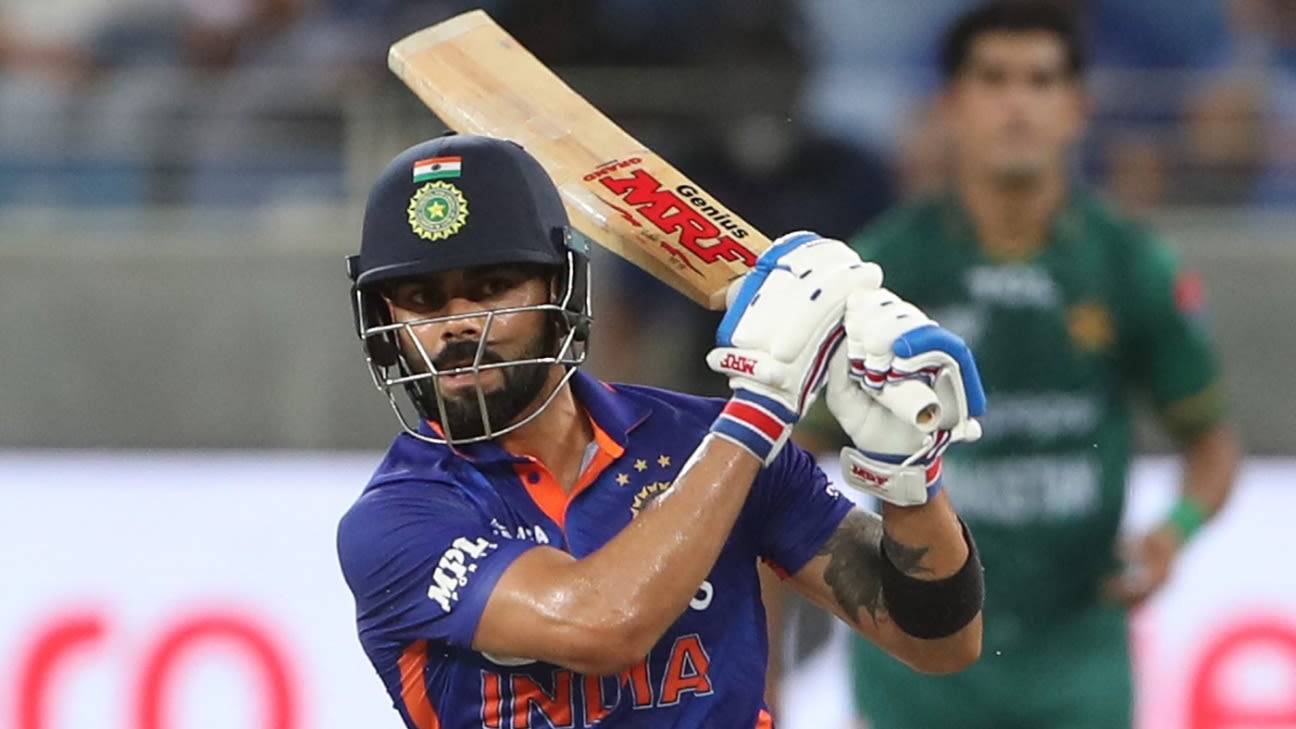Kohli 'made a conscious effort to strike at a higher pace' but rush of wickets forced slowdown