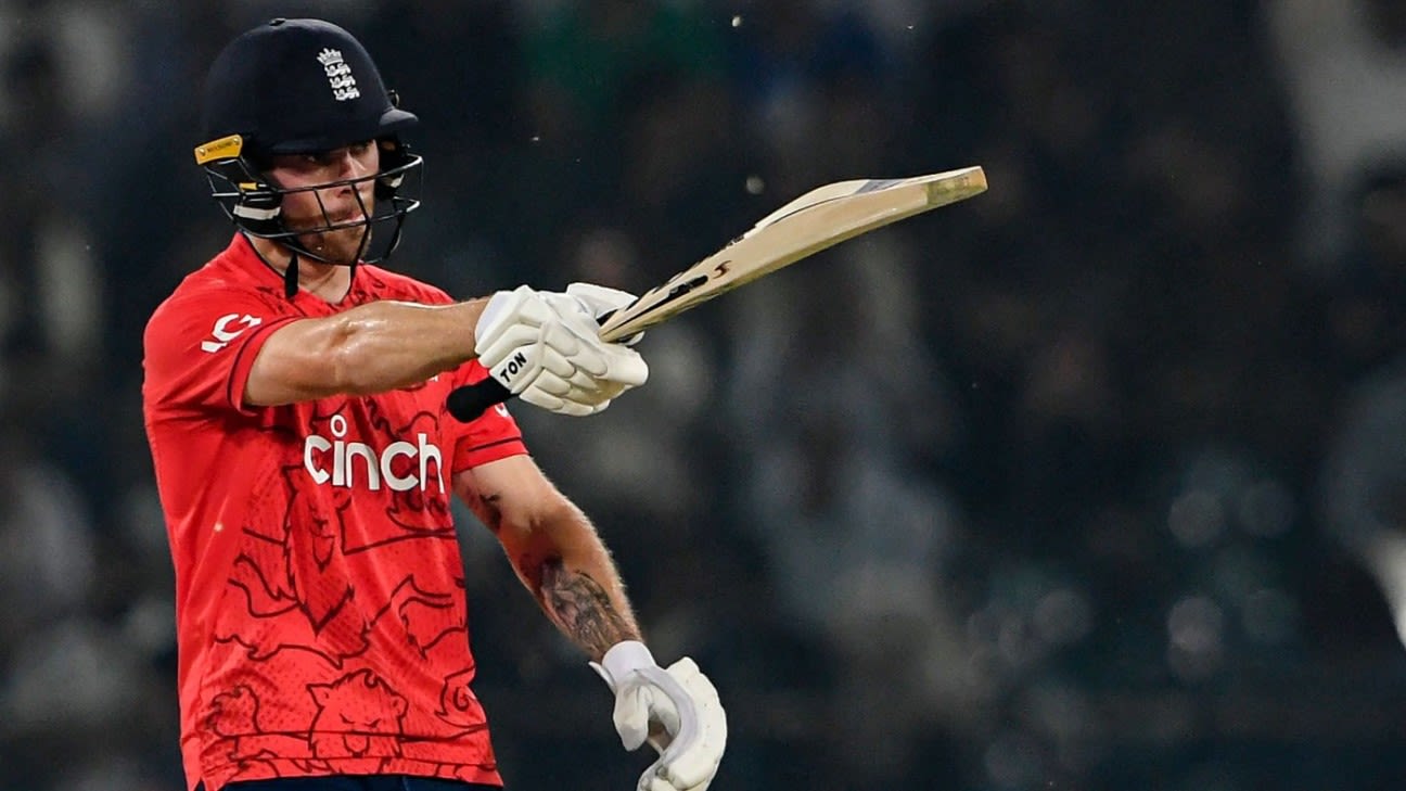 Phil Salt's 87 not out powers England to series-squaring victory