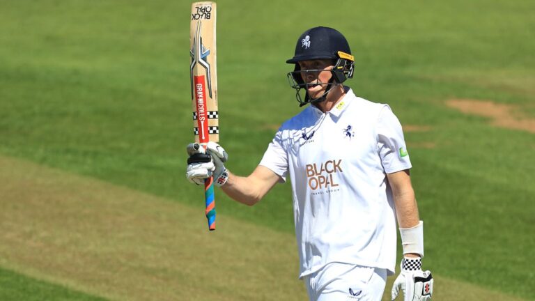 Stevo Day provides fitting backdrop as Kent confirm Division One survival