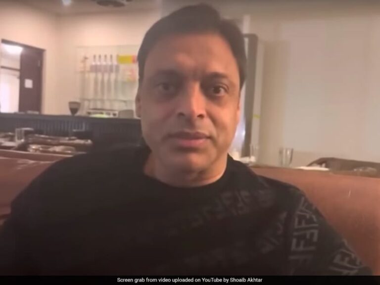 “Aur Select Karein Nalayakon Ko”: Shoaib Akhtar’s Blunt Take On Pakistan’s Loss vs Zimbabwe