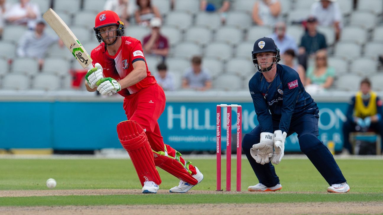 Jos Buttler commits to Lancashire for three more years, despite rare appearances