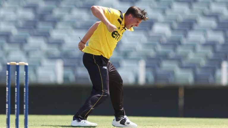 Richardson and Behrendorff roll NSW for 76 in nine-wicket win