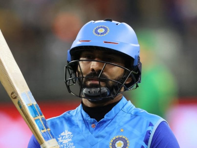 "This Isn't A Bengaluru Wicket": Ex-India Batter On Dinesh Karthik's Struggles | Cricket News