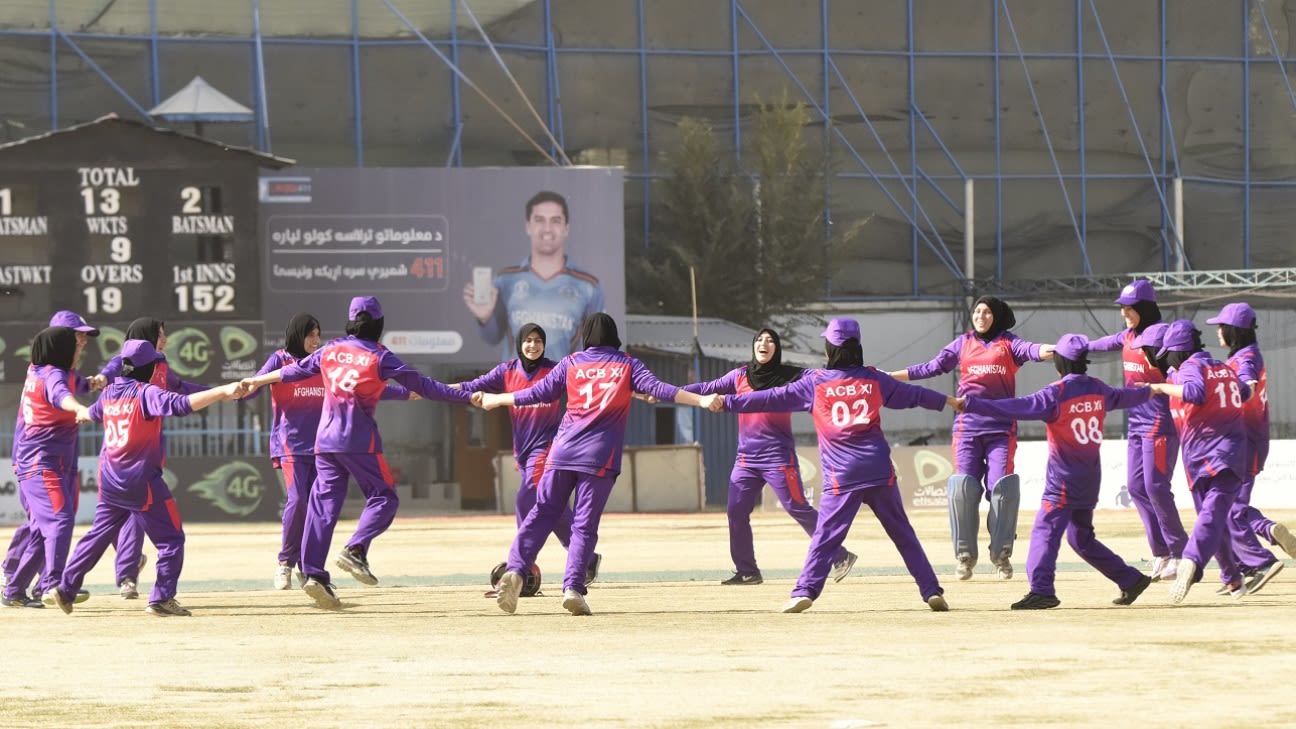 Afghanistan agree 'in principle' to support women's cricket