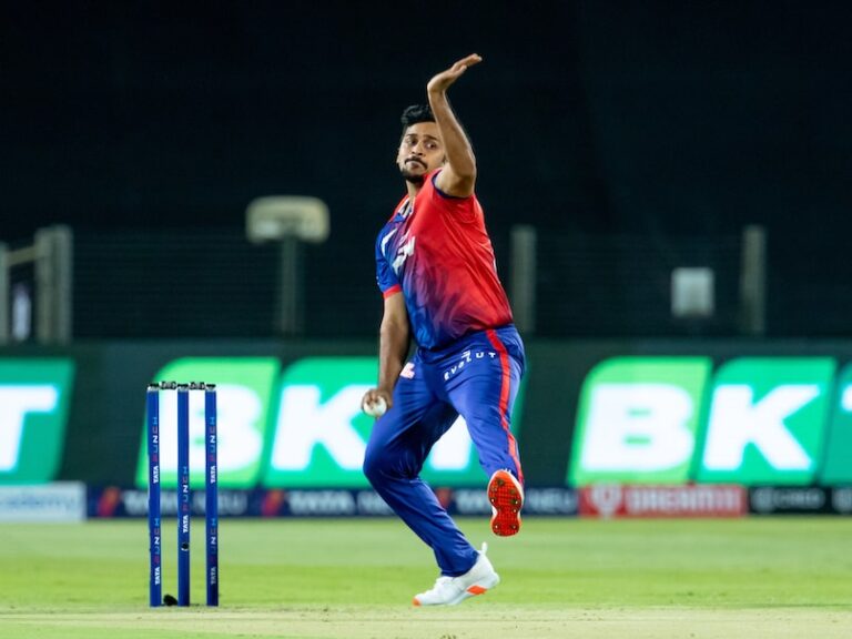 Delhi Capitals Trade Shardul Thakur For Aman Khan With Kolkata Knight Riders | Cricket News
