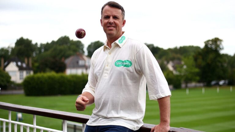 Graeme Swann to mentor England Lions’ spinners