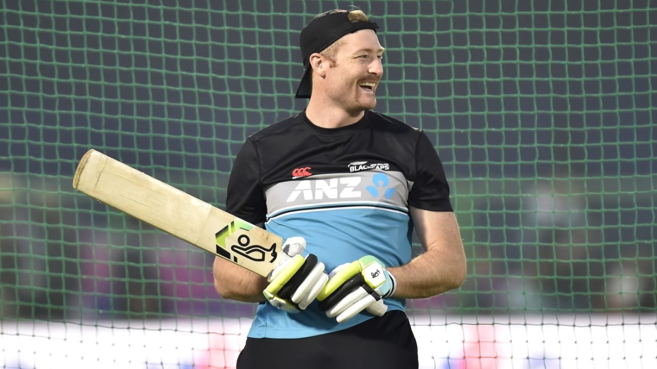 Guptill joins Renegades in BBL following release from NZ contract