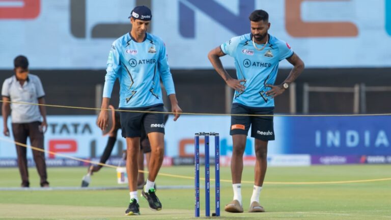 Harbhajan wants ‘better suited’ Nehra to coach India’s T20I side