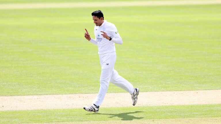 Mohammad Abbas signs two-year Hampshire deal