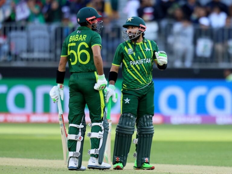 NZ vs PAK, T20 World Cup 2022, LIVE Score Updates: Mohammad Rizwan Falls, Pakistan Lose Key Wicket In Final Overs  | Cricket News