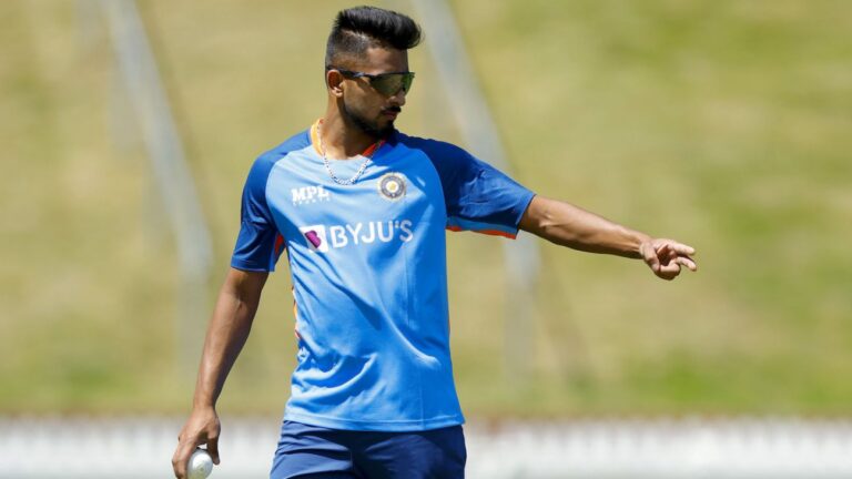 New Zealand opt to bowl, India hand debuts to Arshdeep and Malik