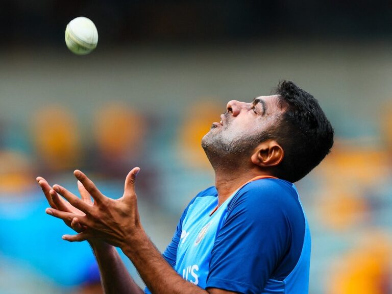 “R Ashwin Was Himself Embarrassed When…”: Kapil Dev Still Unconvinced Of Off-Spinner’s Performance In T20 WC | Cricket News