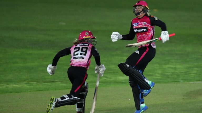 WBBL: Burns, Ecclestone’s stunning knocks take Sixers closer towards final