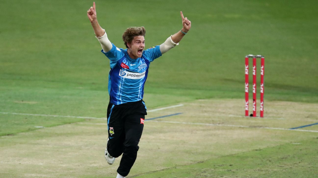15 all out! Thunder sink to record low as Strikers soar to 124-run win