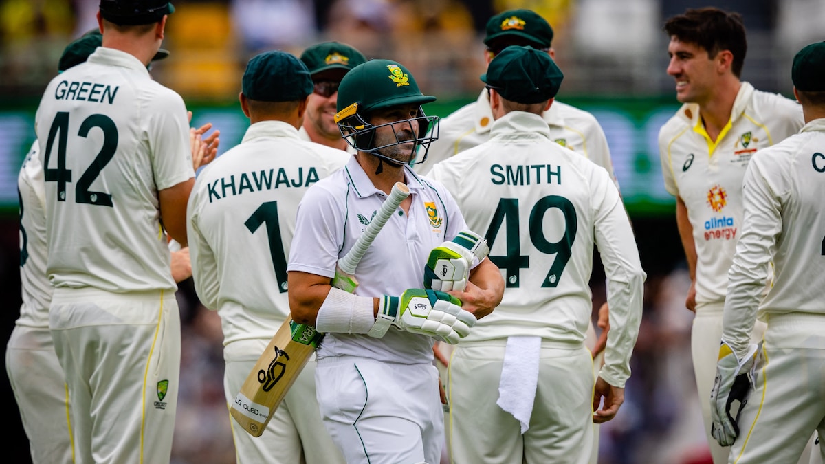 Dean Elgar Slams "Unsafe" Gabba Pitch After First Test Loss To Australia | Cricket News