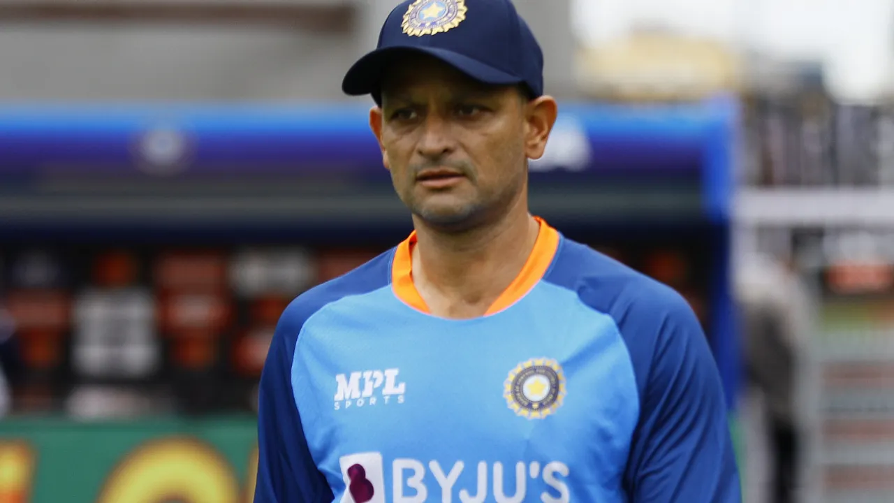 Hrishikesh Kanitkar appointed batting coach of Indian team; Ramesh Powar removed as head coach
