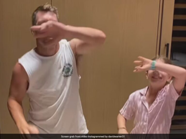 David Warner And His Daughter Ivy Nail “Stayin’ Alive” Challenge. Watch | Cricket News