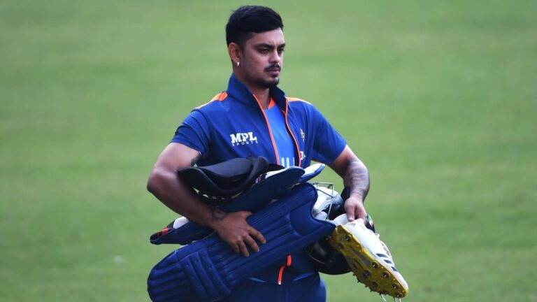 India leave out Kishan and Suryakumar and bat first in series opener against Sri Lanka