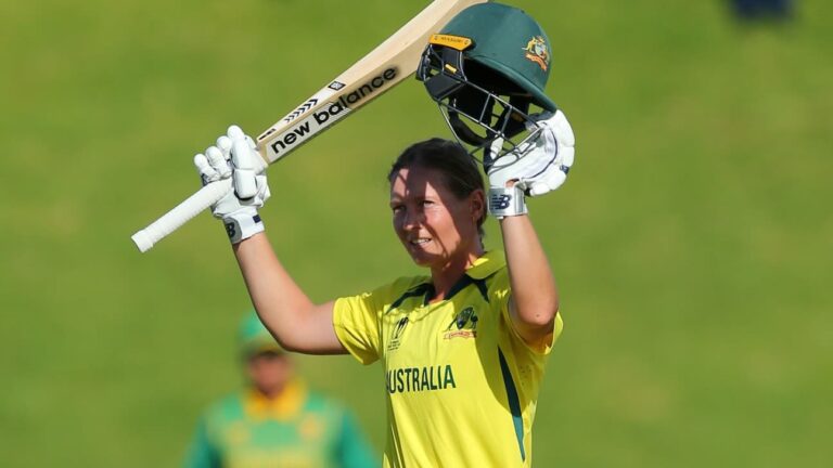 Lanning refreshed by cafe job and break from cricket’s structures