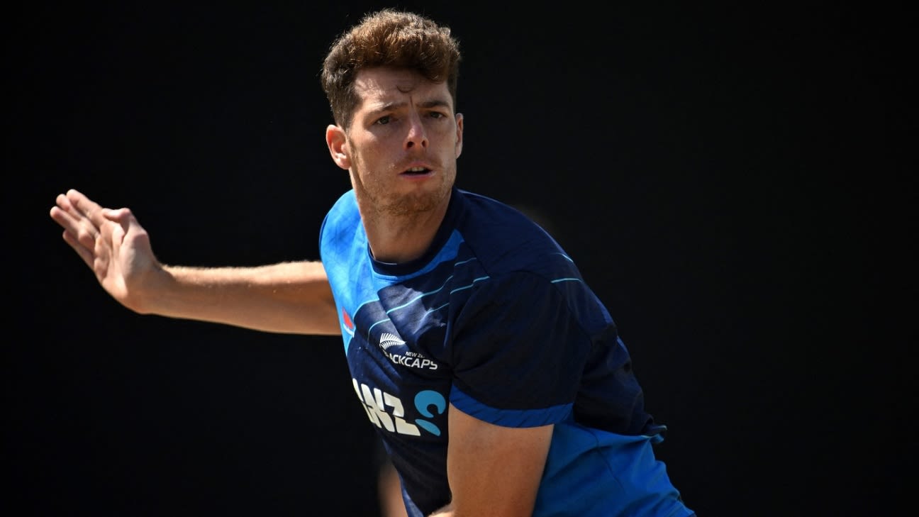 Mitchell Santner to lead New Zealand's T20I squad in India