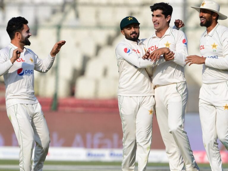 Pakistan vs New Zealand: Well Set Tom Latham Has No Answer To Naseem Shah’s Thunderbolt | Cricket News