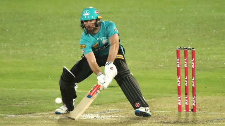 Rain denies Sixers a chase after Neser rescues Heat