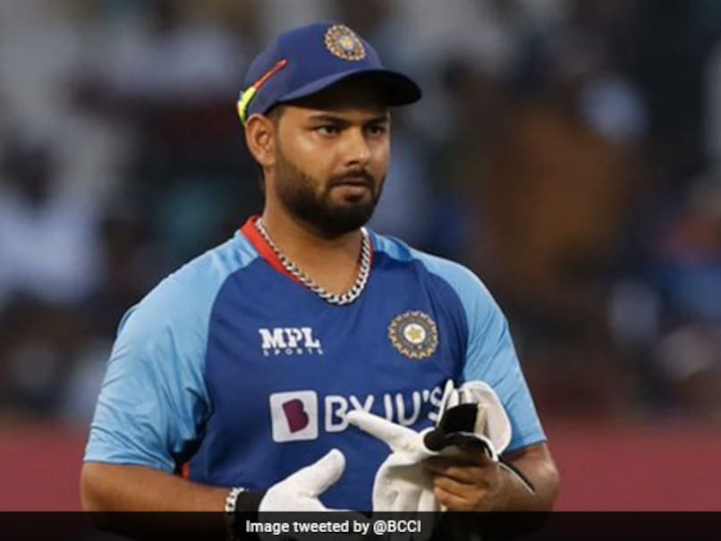 Rishabh Pant Brought To Mumbai For Treatment | Cricket News