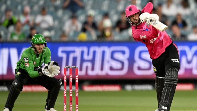 Vince 91* guides Sixers to thrilling last-ball win