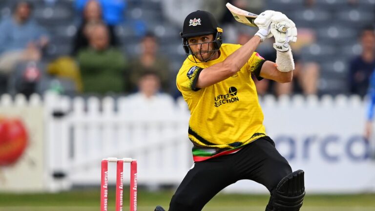 Jack Taylor fifty secures comeback victory for Gloucestershire