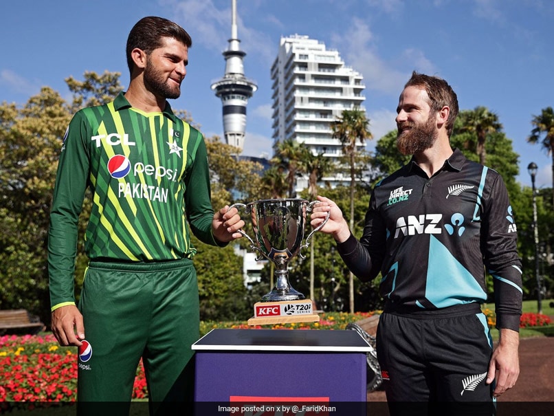 New Zealand vs Pakistan 1st T20I Live Cricket Score And Updates Eden Park Auckland | Cricket News