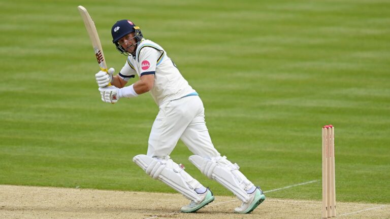 Joe Root century sets up Yorkshire victory push against Glamorgan