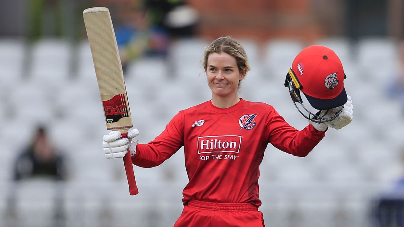Mack and Morris lead Thunder to thumping win over Sunrisers