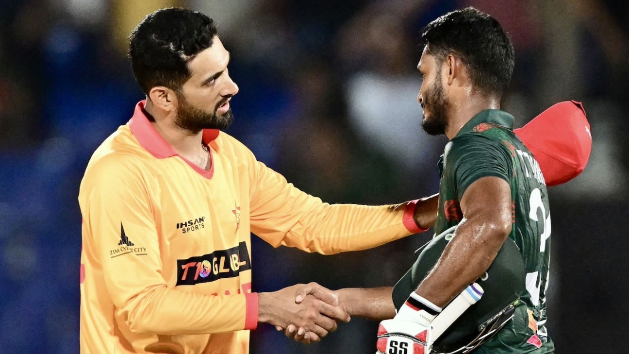Bangladesh bowl first; Johnathan Campbell debuts for Zimbabwe