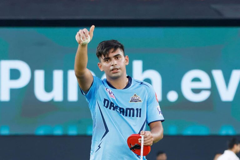 IPL 2024: Kartik Tyagi Makes Debut for Gujarat Titans Against Chennai Super Kings • ProBatsman