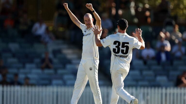 Kent sign Sheffield Shield winner Stobo as overseas cover