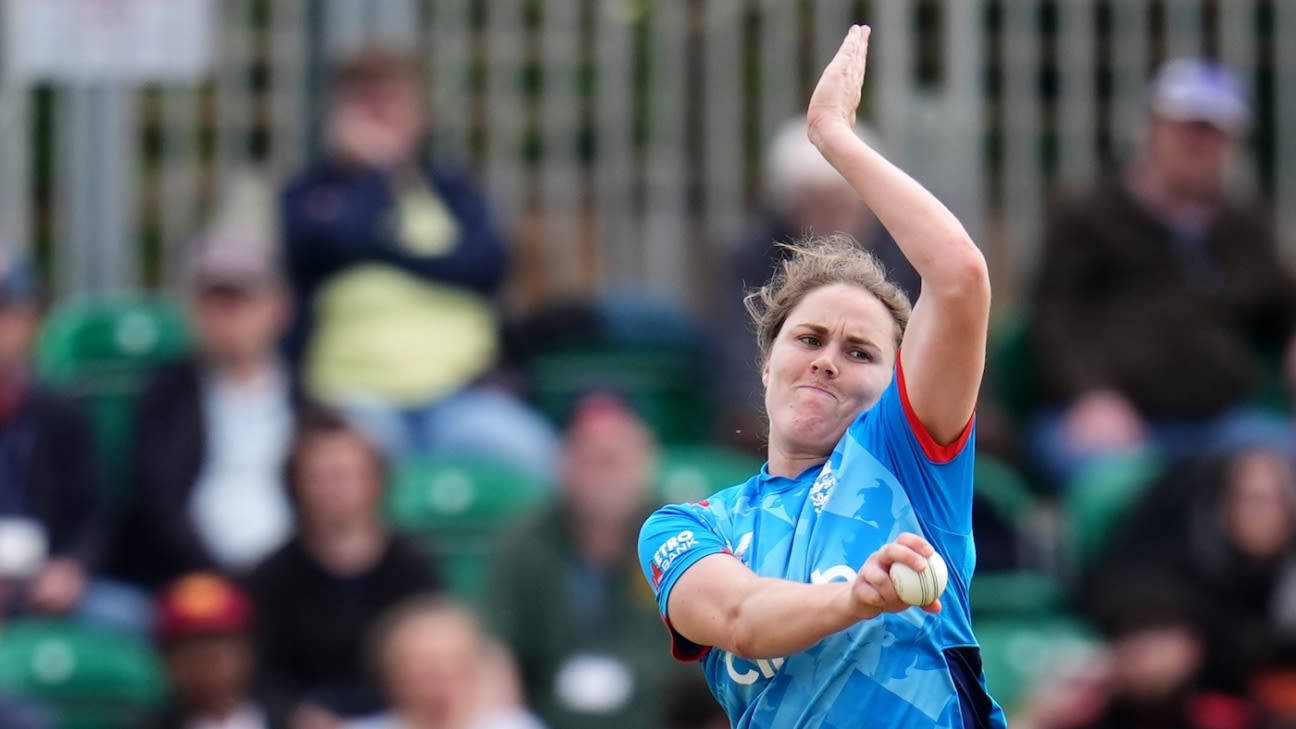 Nat Sciver-Brunt 'sore' but satisfied after learning on the job in allround display