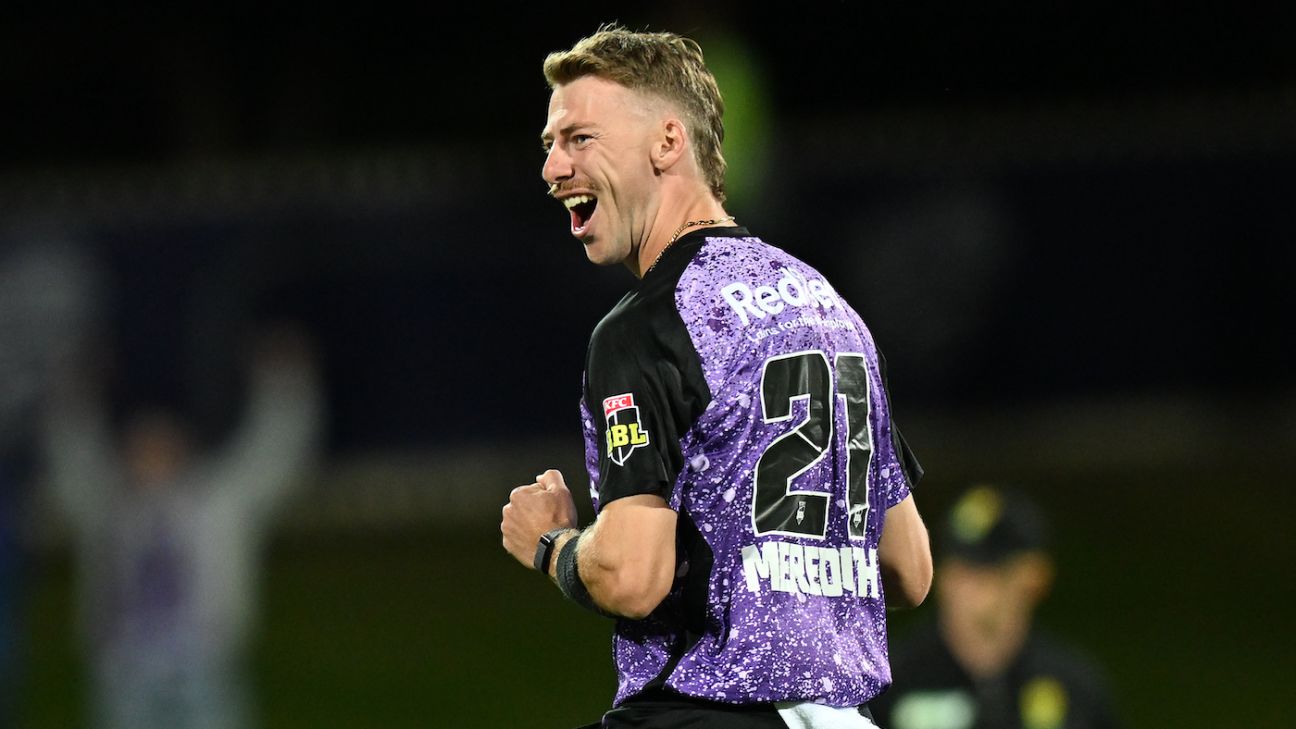 Riley Meredith joins Somerset for Blast campaign