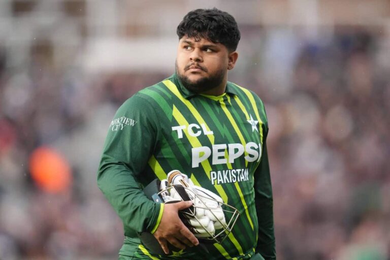 Babar Azam Body-Shames Azam Khan, Calls Him ‘Genda’; Video Goes Viral • ProBatsman