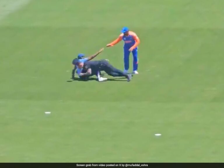 Dramatic Visuals As Rohit Sharma Faces Security Scare At T20 World Cup Warm-Up, US Police Does This | Cricket News