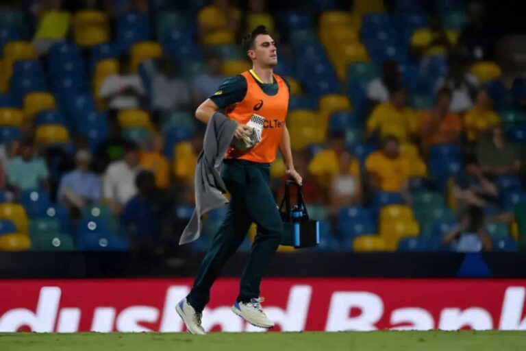 Irfan Pathan Mocks Indian Team’s Star Treatment, Shares Pat Cummins Waterboy Gesture During T20 World Cup Match • ProBatsman