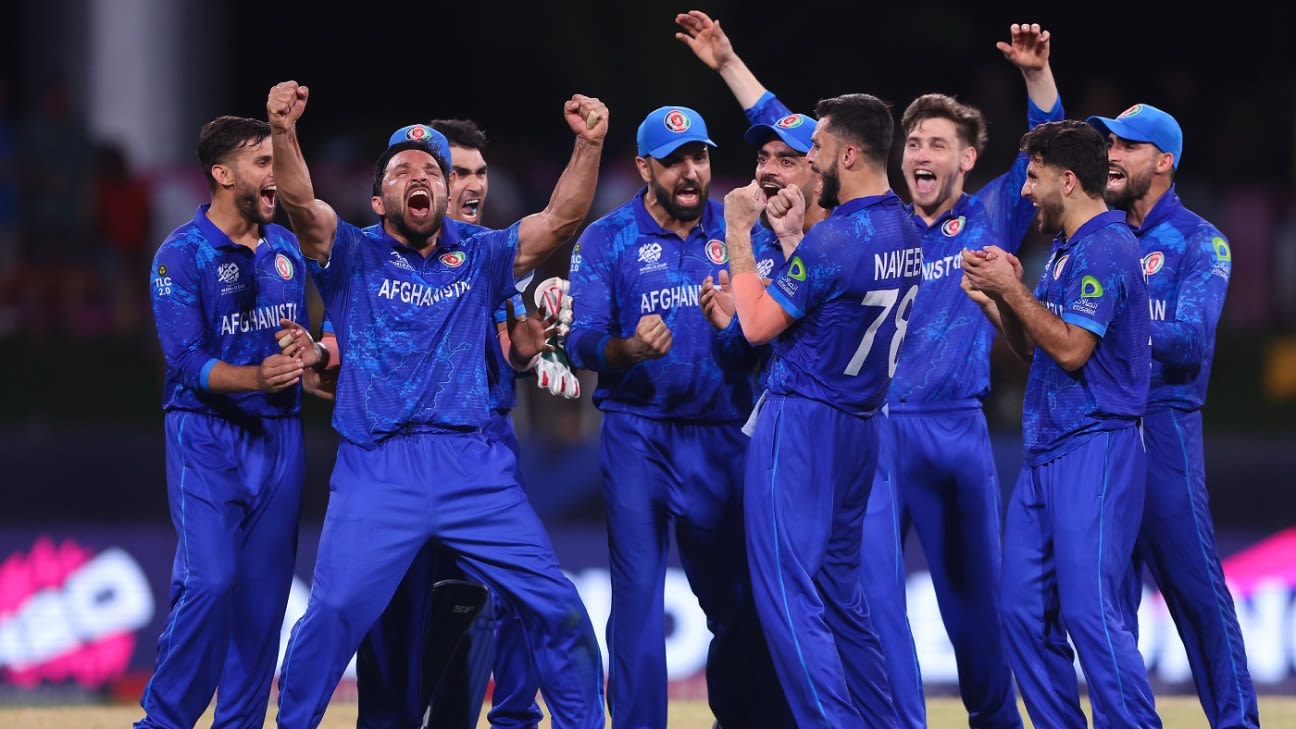 Khawaja: Australia 'should be playing Afghanistan'
