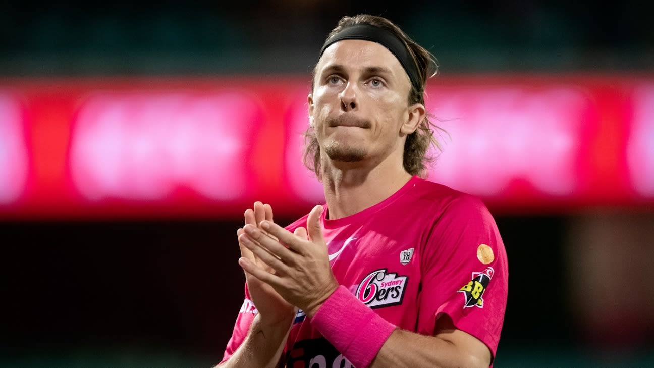 Tom Curran joins Melbourne Stars on two-year deal